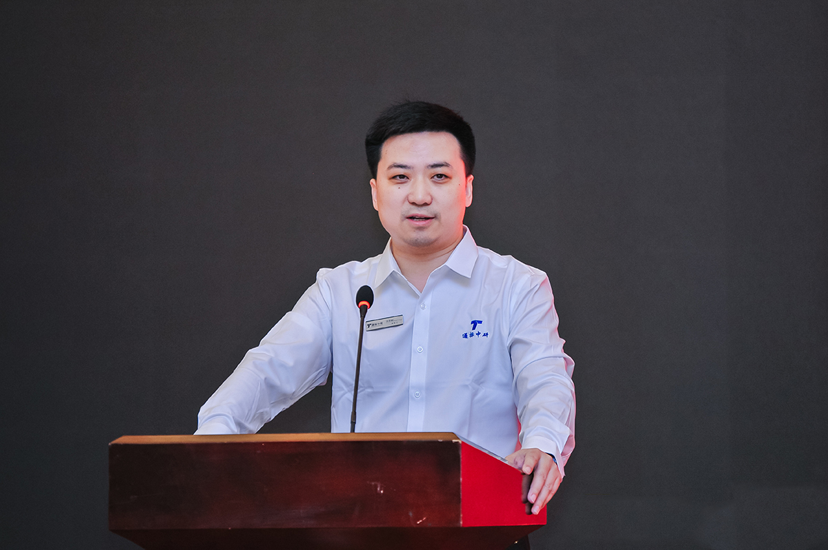 协会12000.jpg